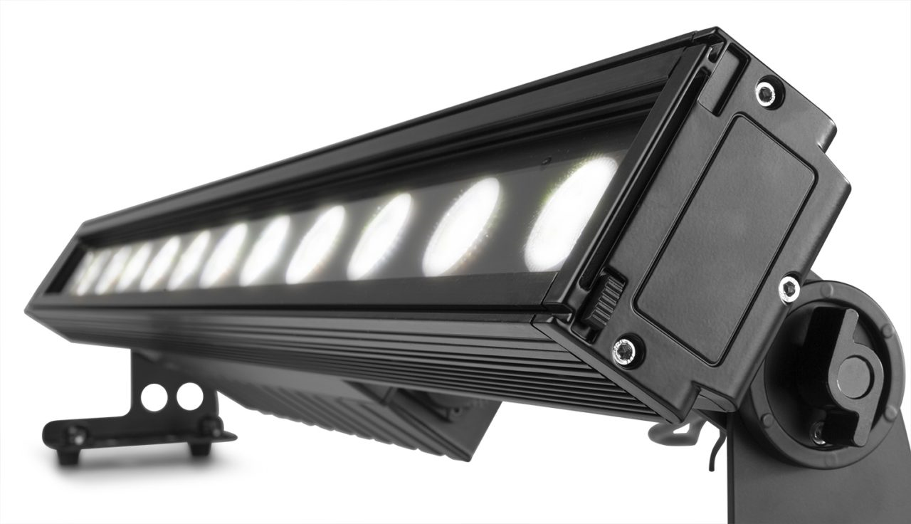 Beamz PRO LCB1215IP LED Bar IP65 12x 15W 6-in-1 LEDs