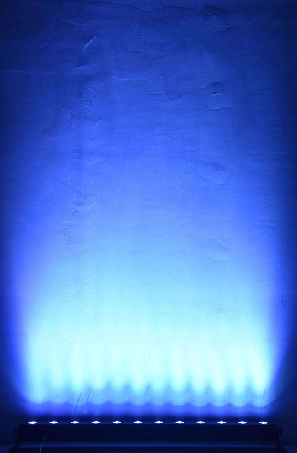 Beamz LCB140 12x6W RGBW LED Wash Strip