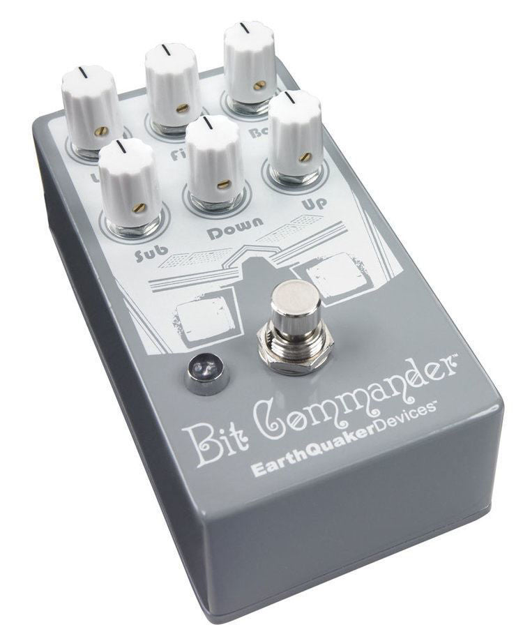 EarthQuaker Devices Bit Commander Analog Octave Synth V2 Effects Pedal