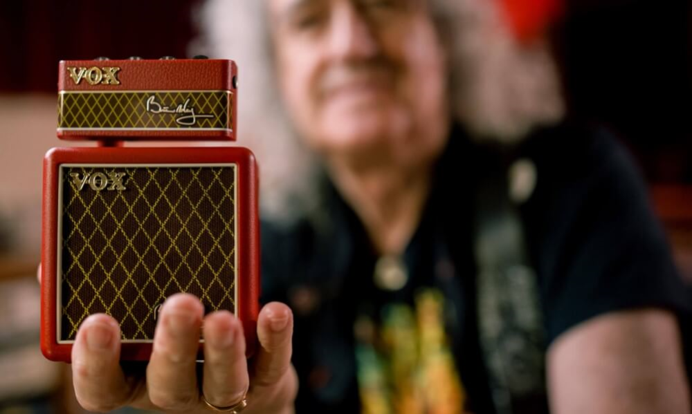 Vox Limited Edition amPlug Set Brian May Headphone Guitar Amplifier with Cabinet
