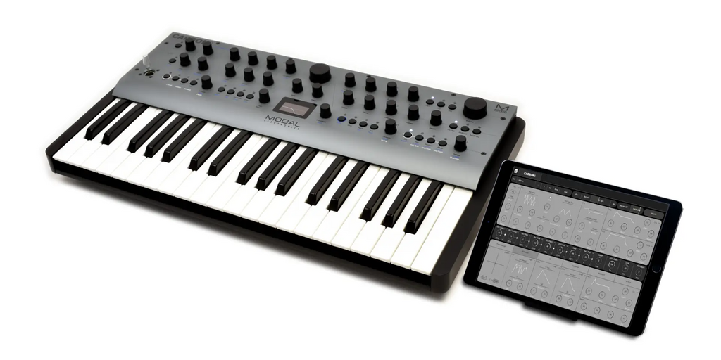 Modal Carbon 8 8-Voice Advanced Experimental Synthesizer Keyboard - 61 Keys
