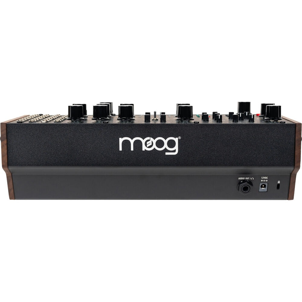 MOOG LABYRINTH PARALLEL GENERATIVE ANALOG SYNTH