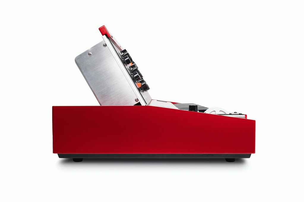 Moog Geddy Lee Minimoog Model D All Analog Synthesizer