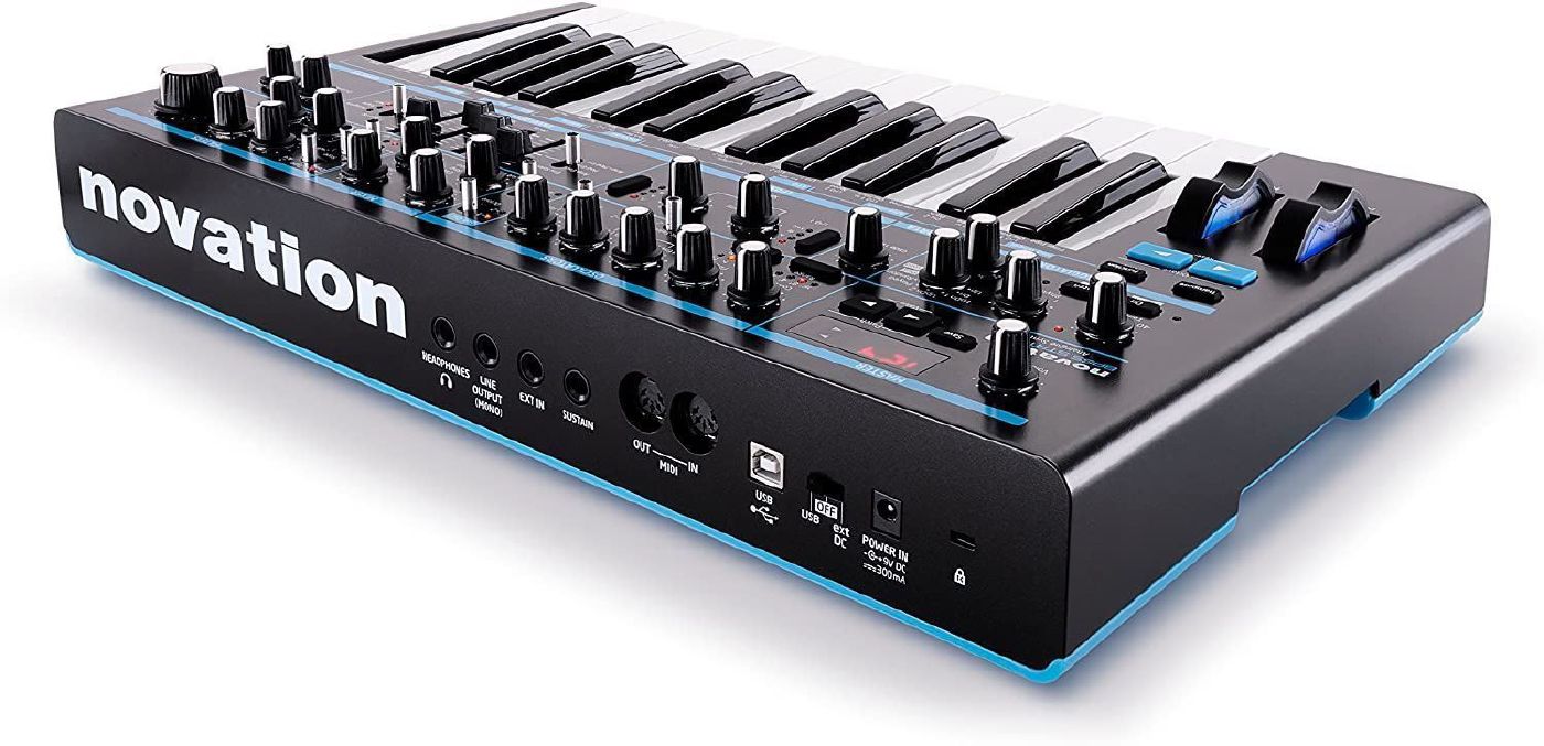 Novation Bass Station II 25-Key Analog Synthesizer