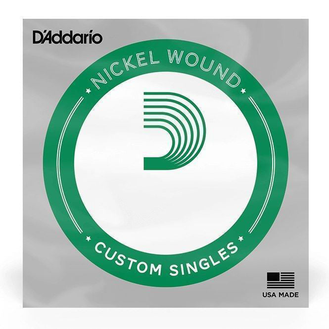 D'Addario 032 single nickel wound electric guitar string showing shiny metal winding and smooth winding texture.