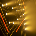 Beamz PRO Neutron DOT 2-in-1 LED Blinder 8-Pack with Flightcase