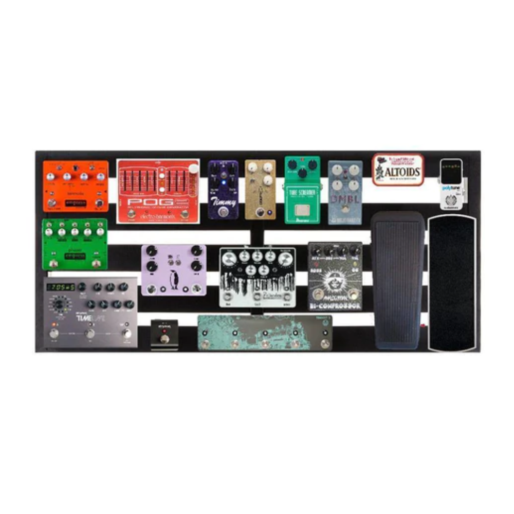 Pedaltrain NOVO 32 with tour case and wheels