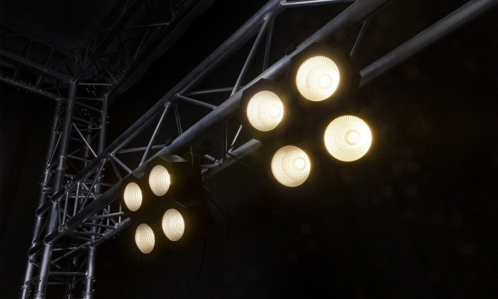 Beamz PRO SB400 COB 4-Way 50W LED Stage Blinder