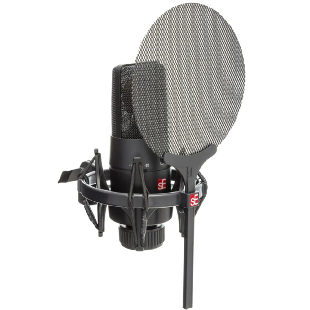 sE Electronics X1 S Vocal Pack Large Diaphragm Condenser Microphone with Shock Mount and Pop Filter
