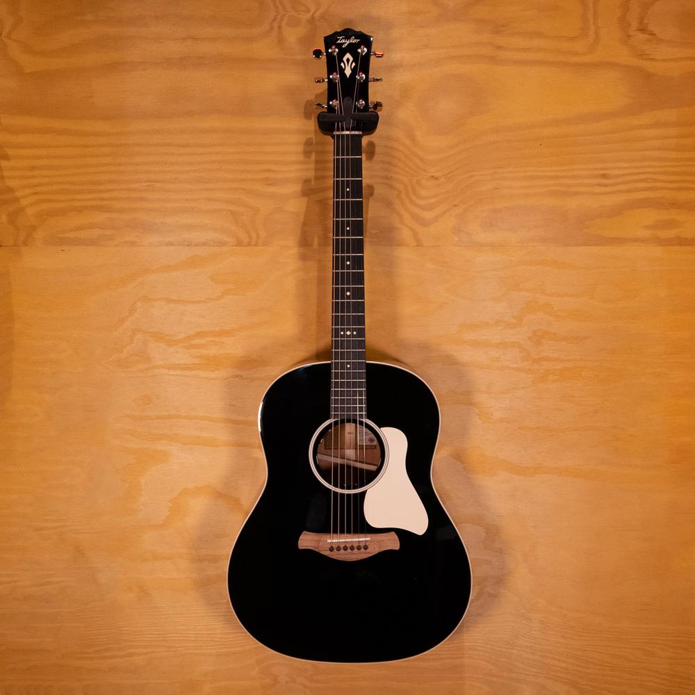 Taylor Gold Label 517e Acoustic Guitar - Blacktop (B-Stock)