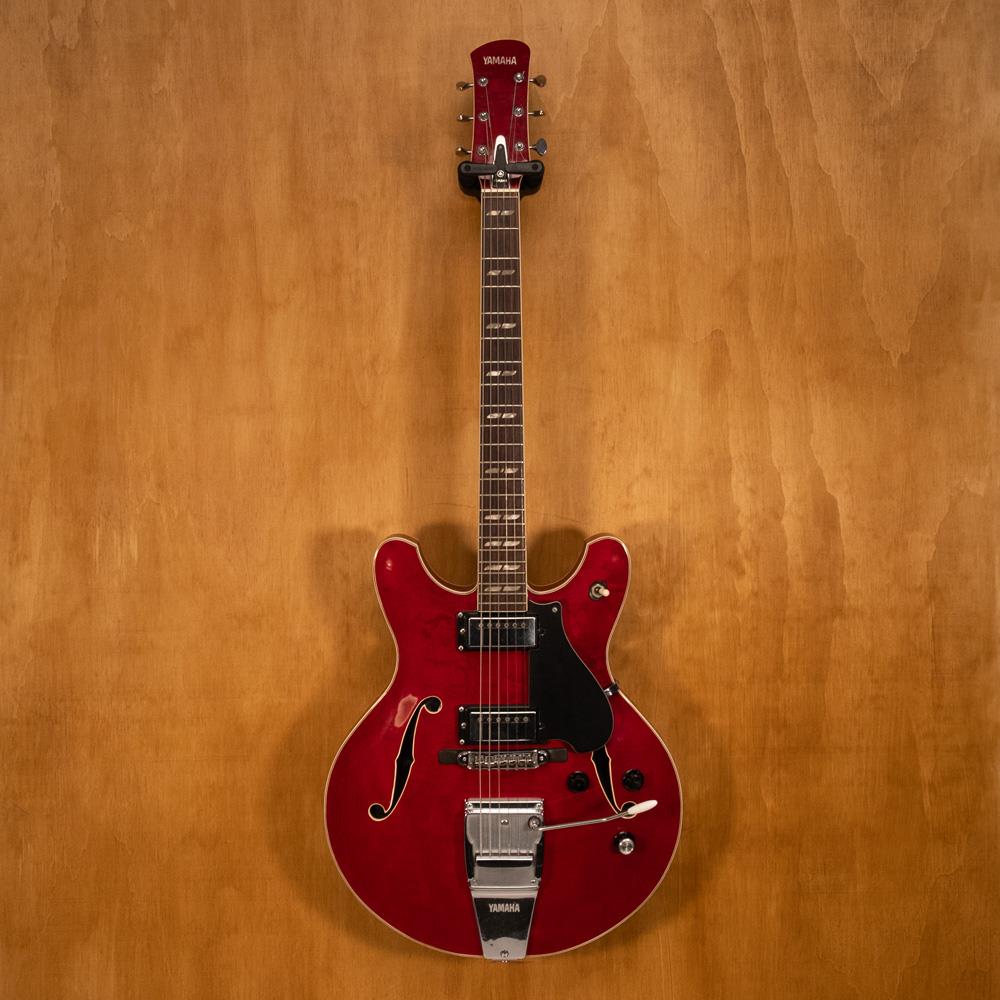 Yamaha 1972 SA-50 Hollow Body with Tremolo - Preloved