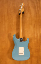 Fender Player II Stratocaster LH w/Maple FB - Aquatone Blue (B-Stock)