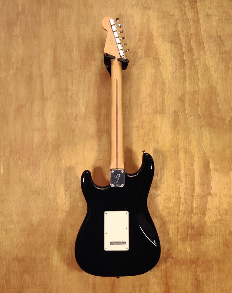 Fender Player II Stratocaster w/Maple Fretboard - Black (B-Stock)