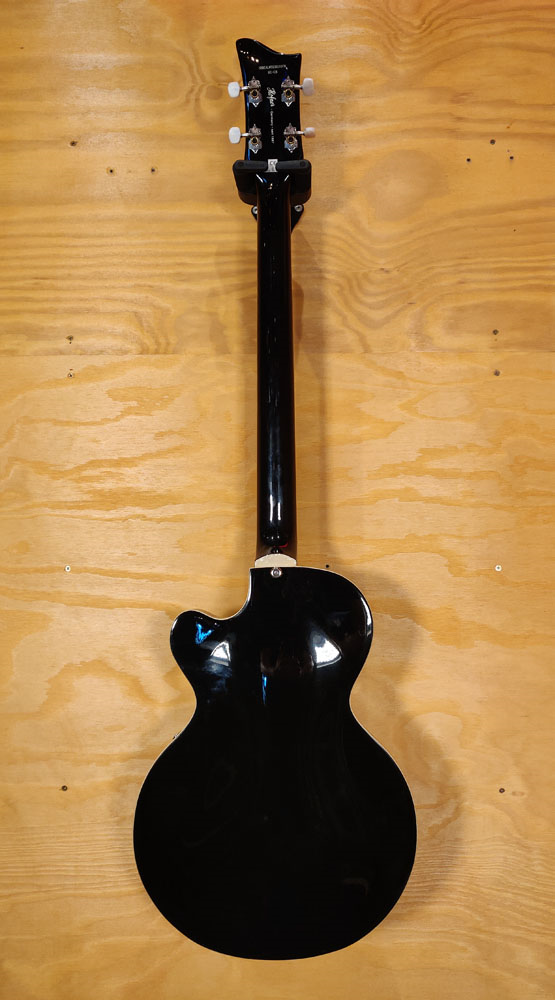 Hofner Ignition Series Club Bass Guitar in Black with Shaped Hardcase - Preloved (Mint Condition)