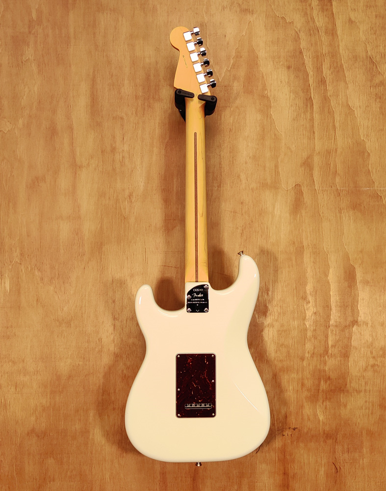 Fender Am Pro II Strat HSS RW FB - Olympic White - (B-Stock)