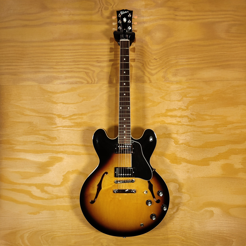 Gibson ES-335 Electric Guitar - Preloved