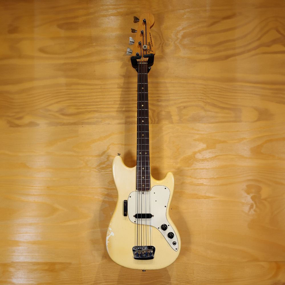 Fender All-Original 1973 Musicmaster Bass in Olympic White - Preloved