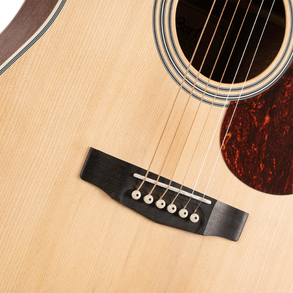 Cort MR500E OP Dreadnought Cutaway Acoustic Guitar w/Gig Bag (B-Stock)