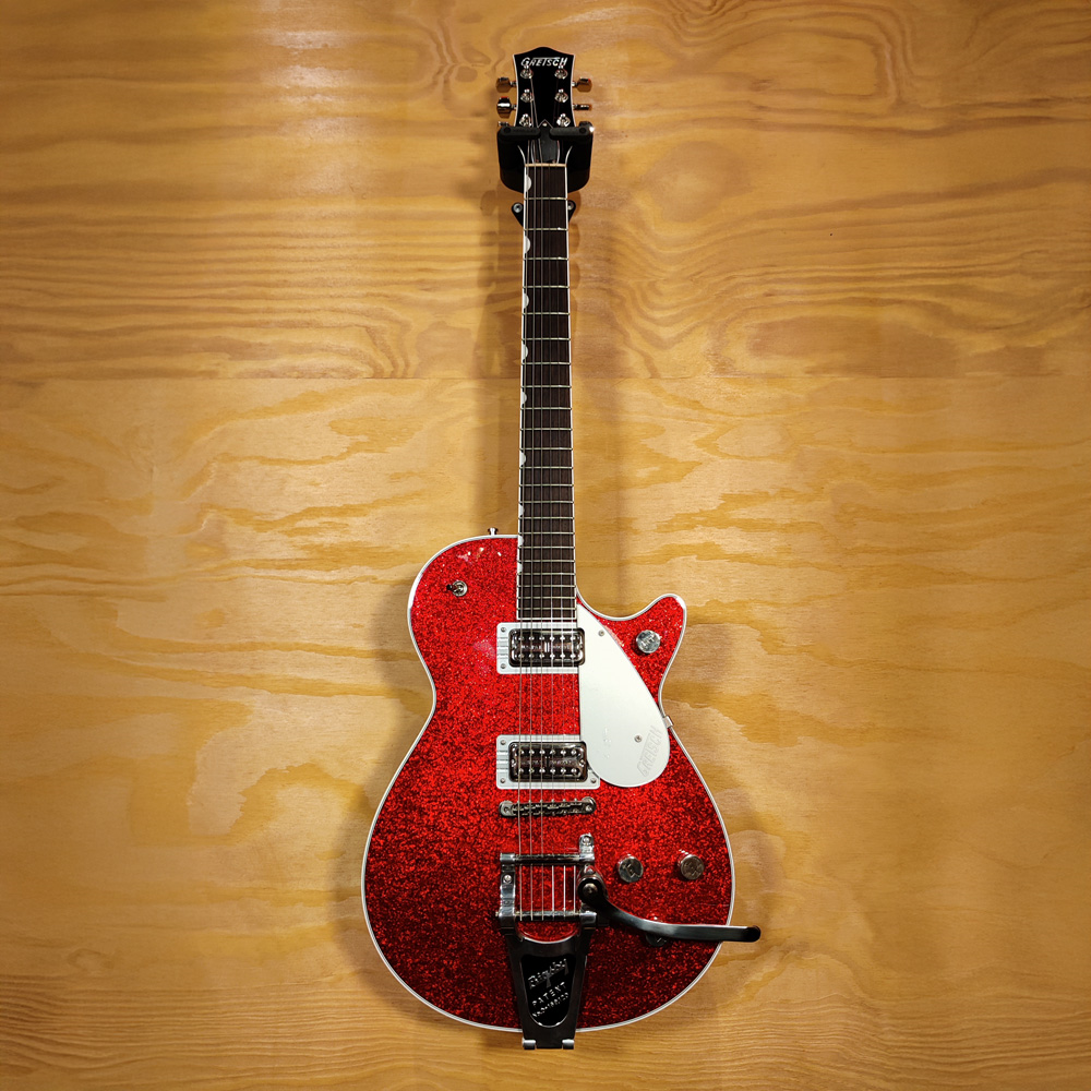 Gretsch G6129T Jet Electric Guitar with Bigsby in Red Sparkle - Preloved