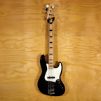 Fender Geddy Lee Jazz Bass with Maple Fretboard in Black (B-Stock)