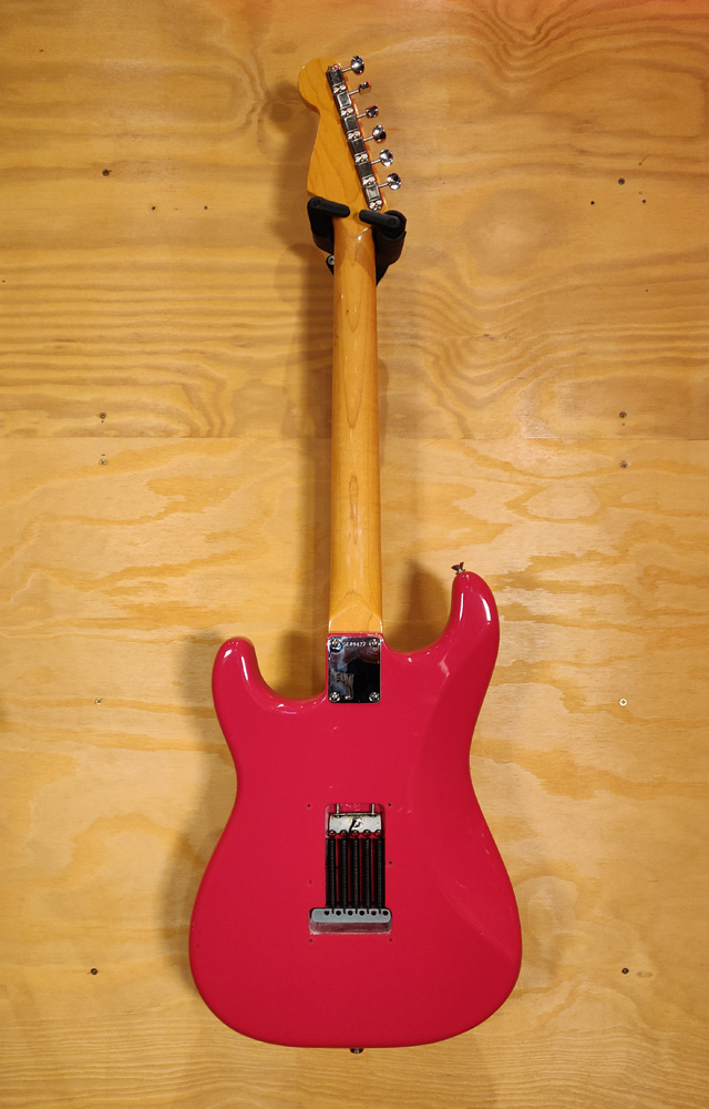 Fender Mark Knopfler Stratocaster Electric Guitar with Rosewood Fingerboard in Hot Rod Red - Preloved