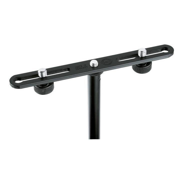 K&M 23550 Microphone Stereo Bar attached to microphone stands for stereo recording setup.