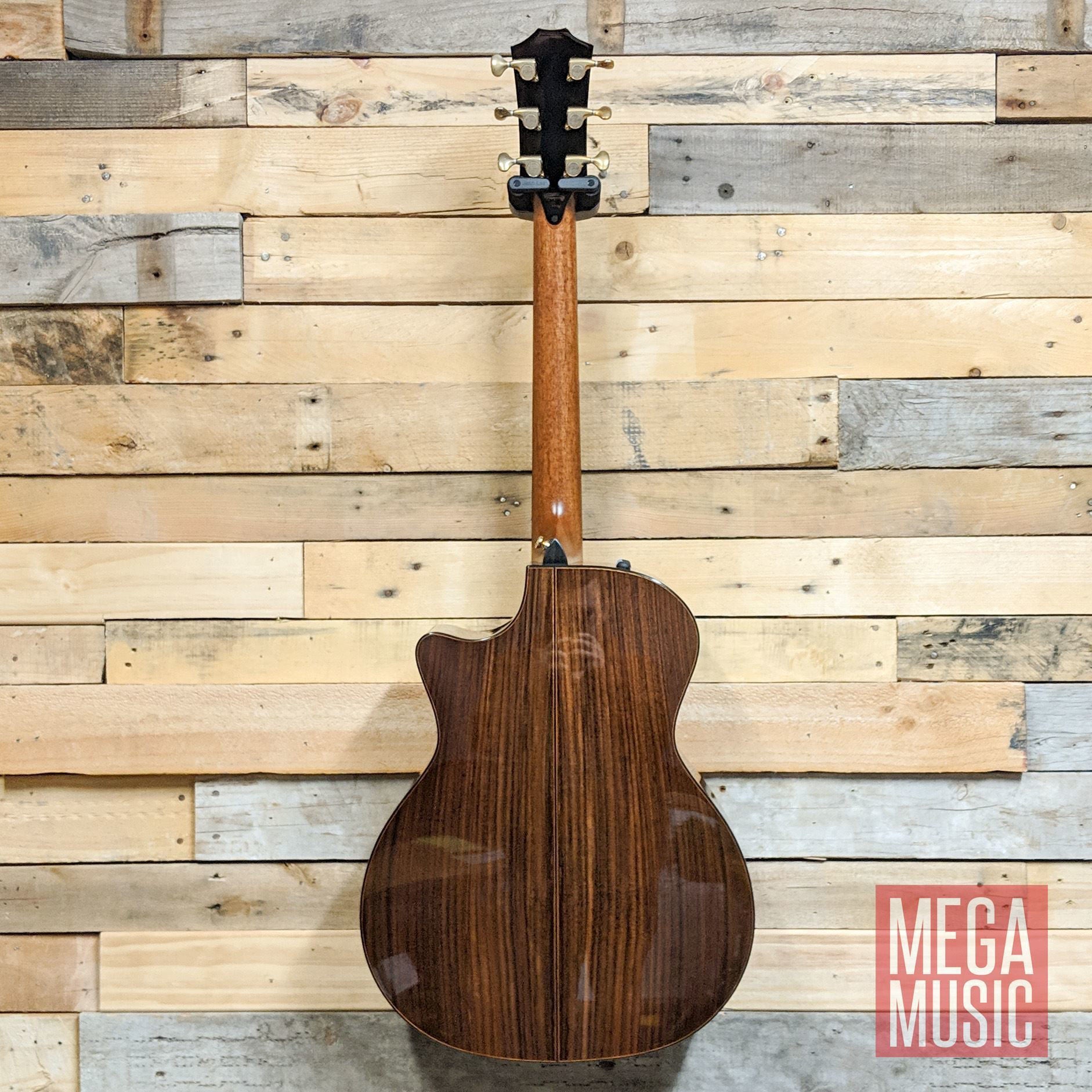 Taylor 914ce Cutaway Acoustic Guitar with Pickup - Spruce/Rosewood