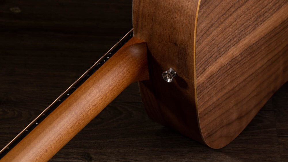 Taylor BBTe Big Baby Taylor Acoustic Guitar with Pickup - Walnut