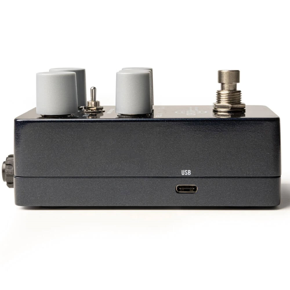 Universal Audio UAFX Orion Tape Echo guitar effects pedal showing vintage-style controls and tape echo interface.