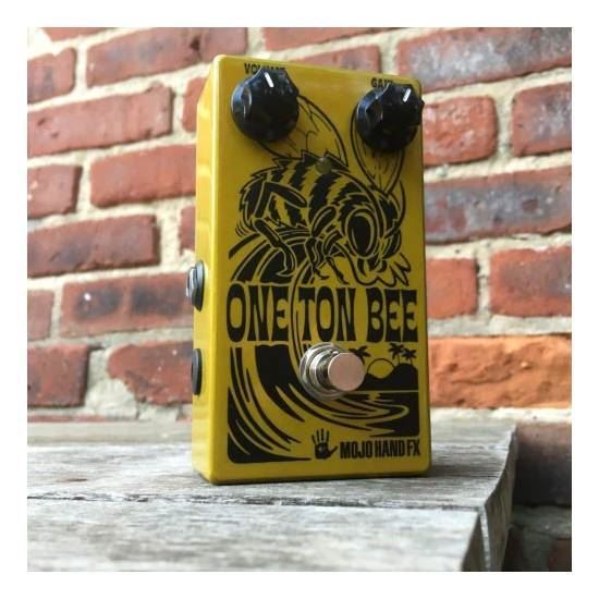 Mojo Hand FX One Ton Bee Fuzz Effects Pedal