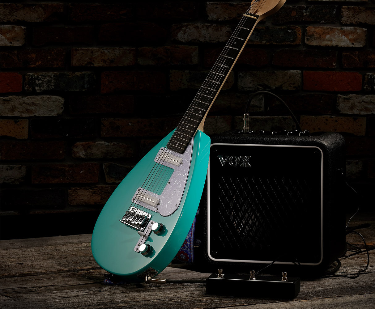 Vox MK3-MINI-AG Teardrop Electric Guitar in Aqua Green