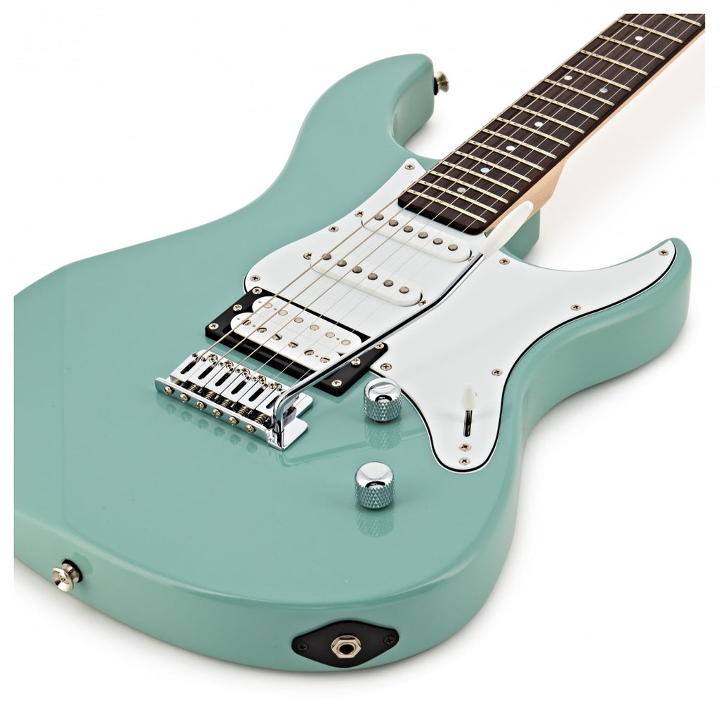Yamaha PAC112V Pacifica Electric Guitar in Sonic Blue