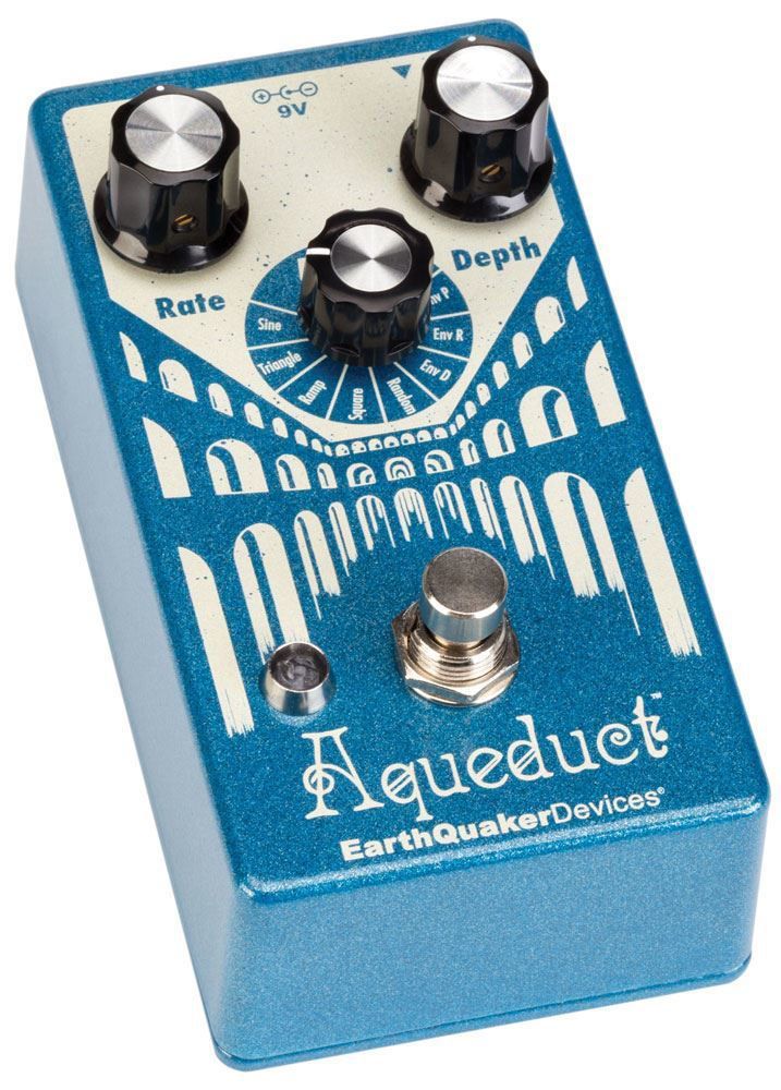 Earthquaker Devices Aqueduct Vibrato Effects Pedal