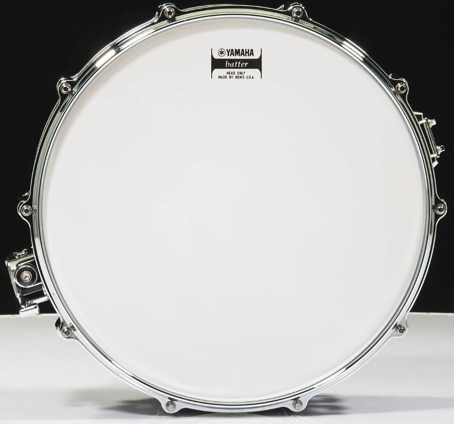 Yamaha Absolute Hybrid Maple 14 x 6 inch Snare Drum in Silver Sparkle