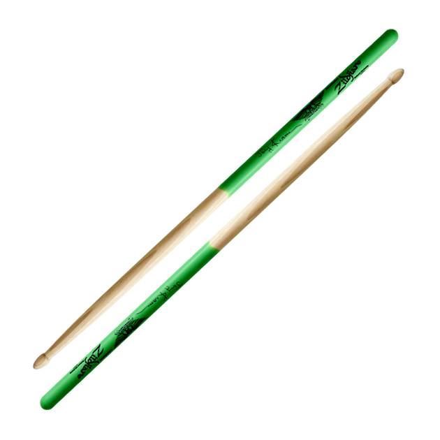 Zildjian Artist Series Joey Kramer drumsticks with wood tips and branded Zildjian logo, suitable for drummers.